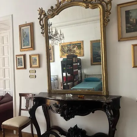 Centro Antico 77 Bed & Breakfast