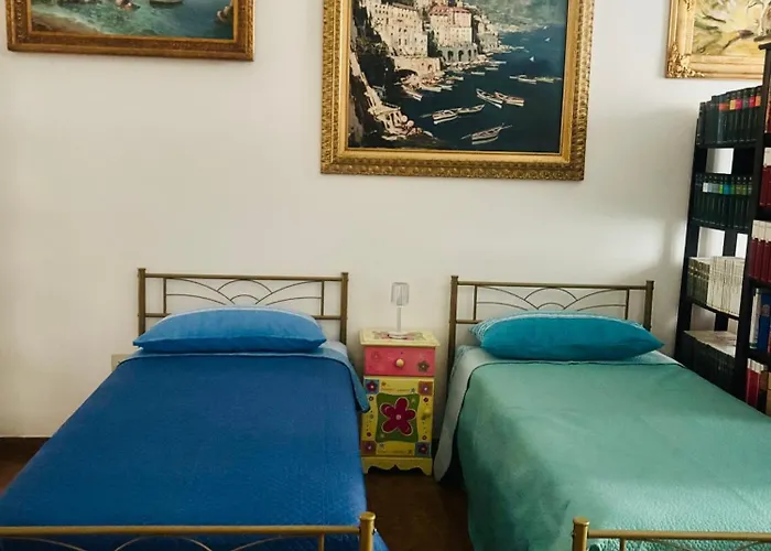 Centro Antico 77 Bed & Breakfast 3*