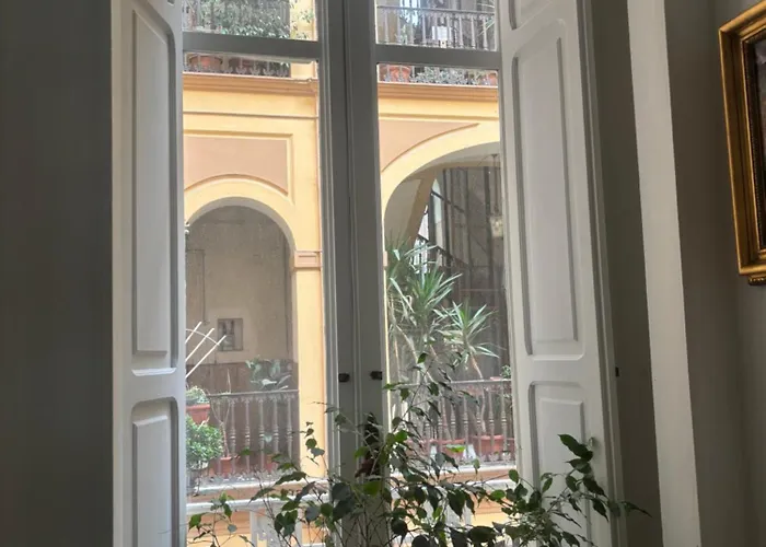 Bed & Breakfast Centro Antico 77 3*