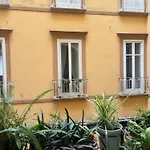 Centro Antico 77 Bed & Breakfast 3*