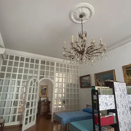 Centro Antico 77 3*